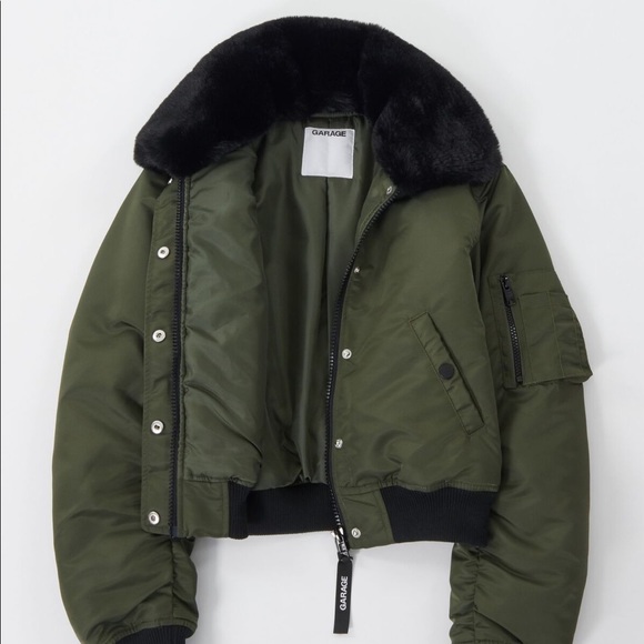 NWOT Chicago Bomber Dark Khaki Jacket - Picture 1 of 2